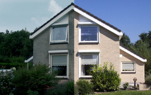 voor en na gevelreiniging